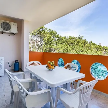 Apartament 1 Bedroom Awesome In